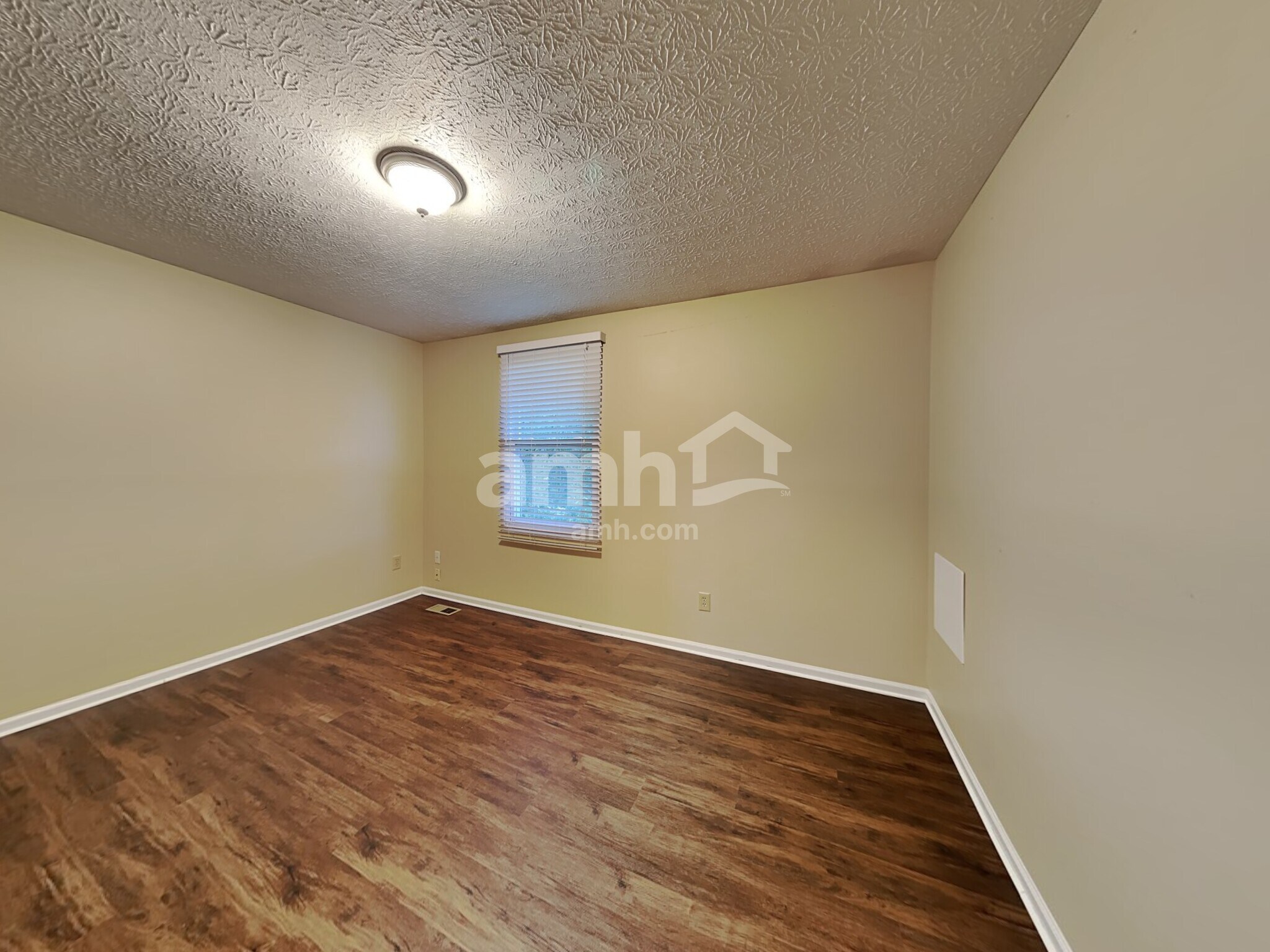 Building Photo - 12183 Derby Ct