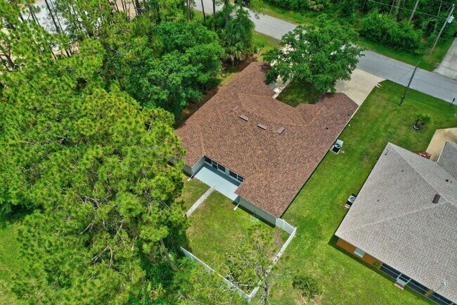 Building Photo - 51 Wellwood Ln