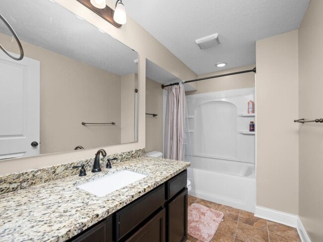 Building Photo - 67 Cobblestone Ln