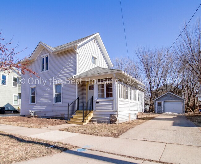 Building Photo - 728 Franklin St