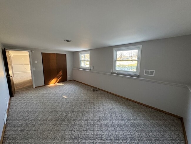 Building Photo - 1095 Hamlin Parma Townline Rd