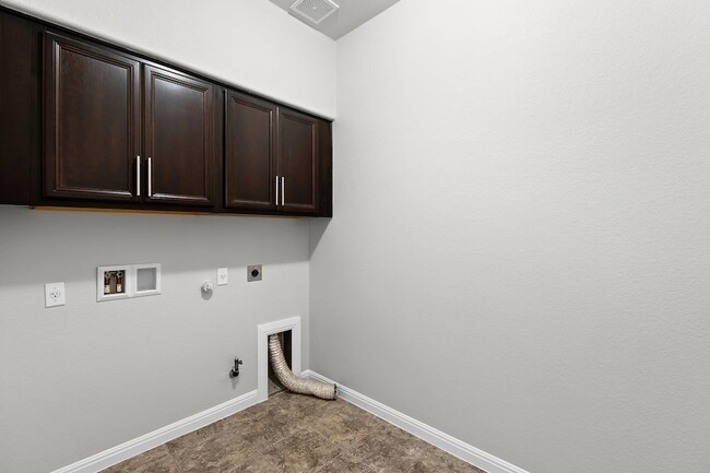 Building Photo - 9621 Solana Vista Loop