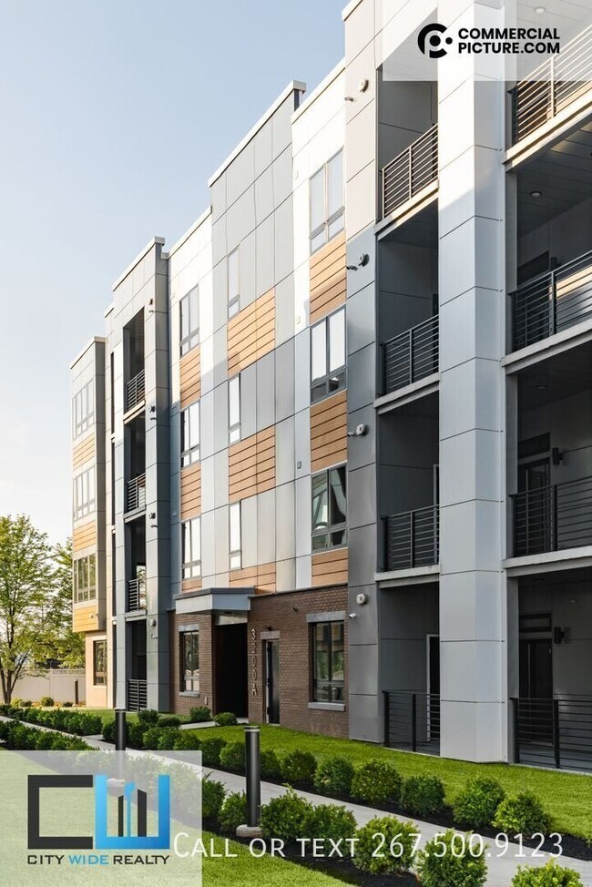 Building Photo - 3202 Capri Dr