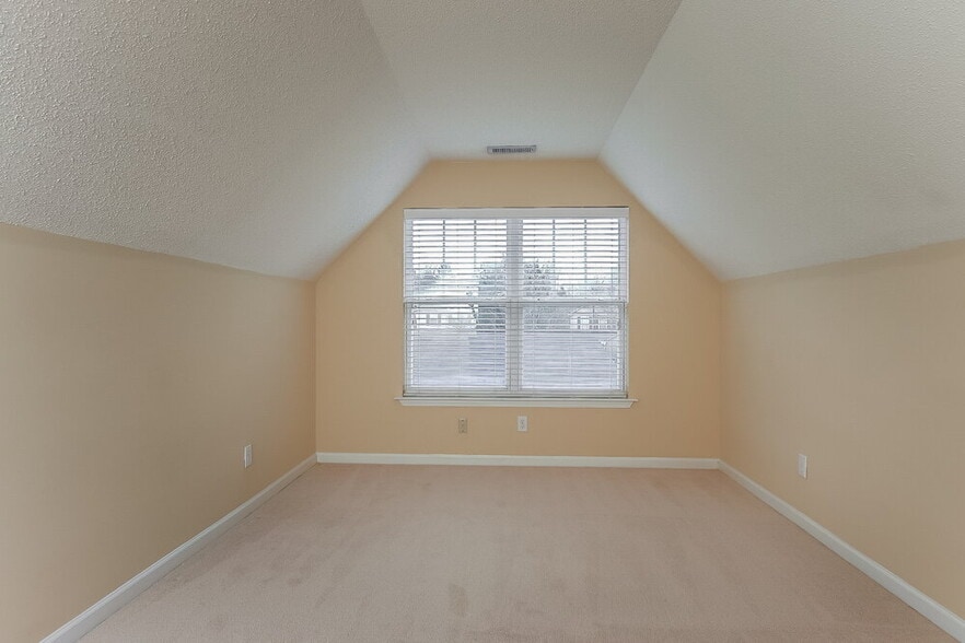 Building Photo - 3617 Croydon Mill Way