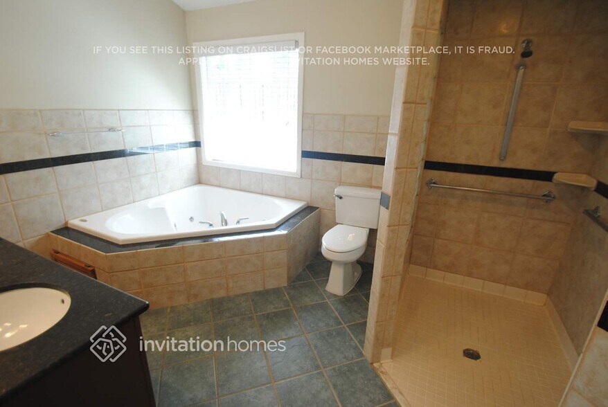 Building Photo - 4740 Cambridge Park Ct NW