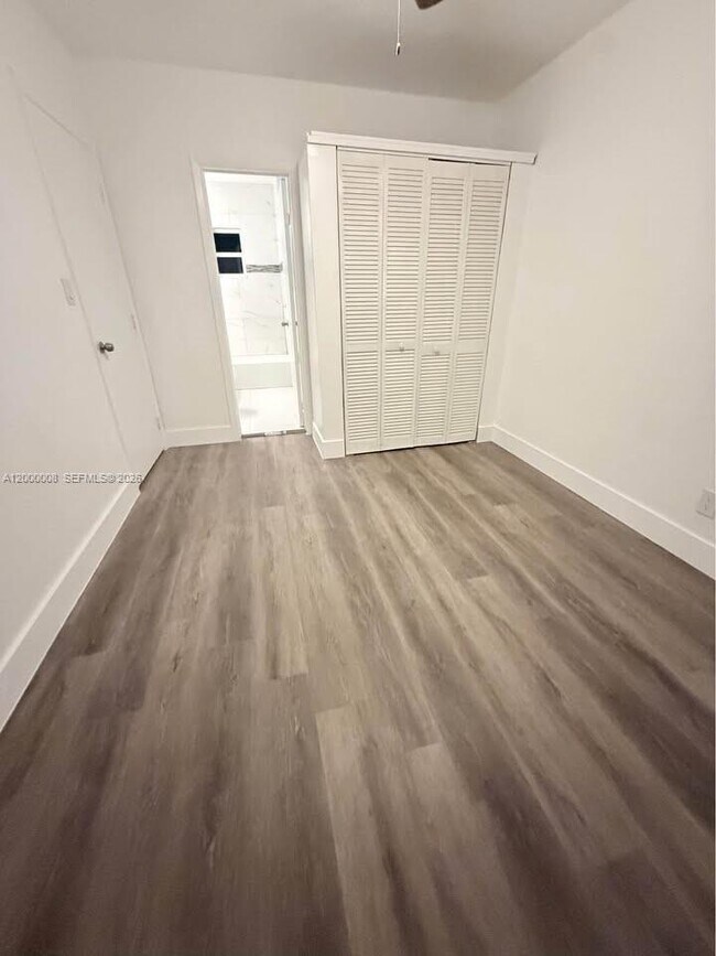 Building Photo - 209 NW 10th St