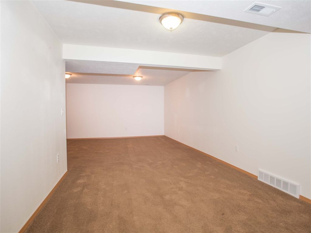 Building Photo - 4301 N Blake Rd