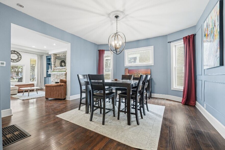 Building Photo - 2130 N Delaware St