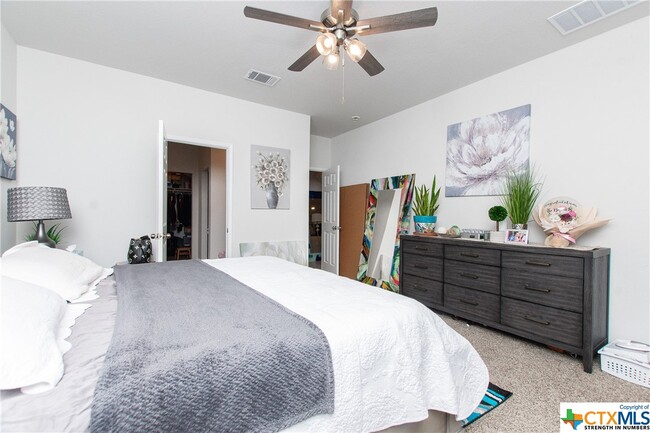 Building Photo - 3806 Tanchico Dr