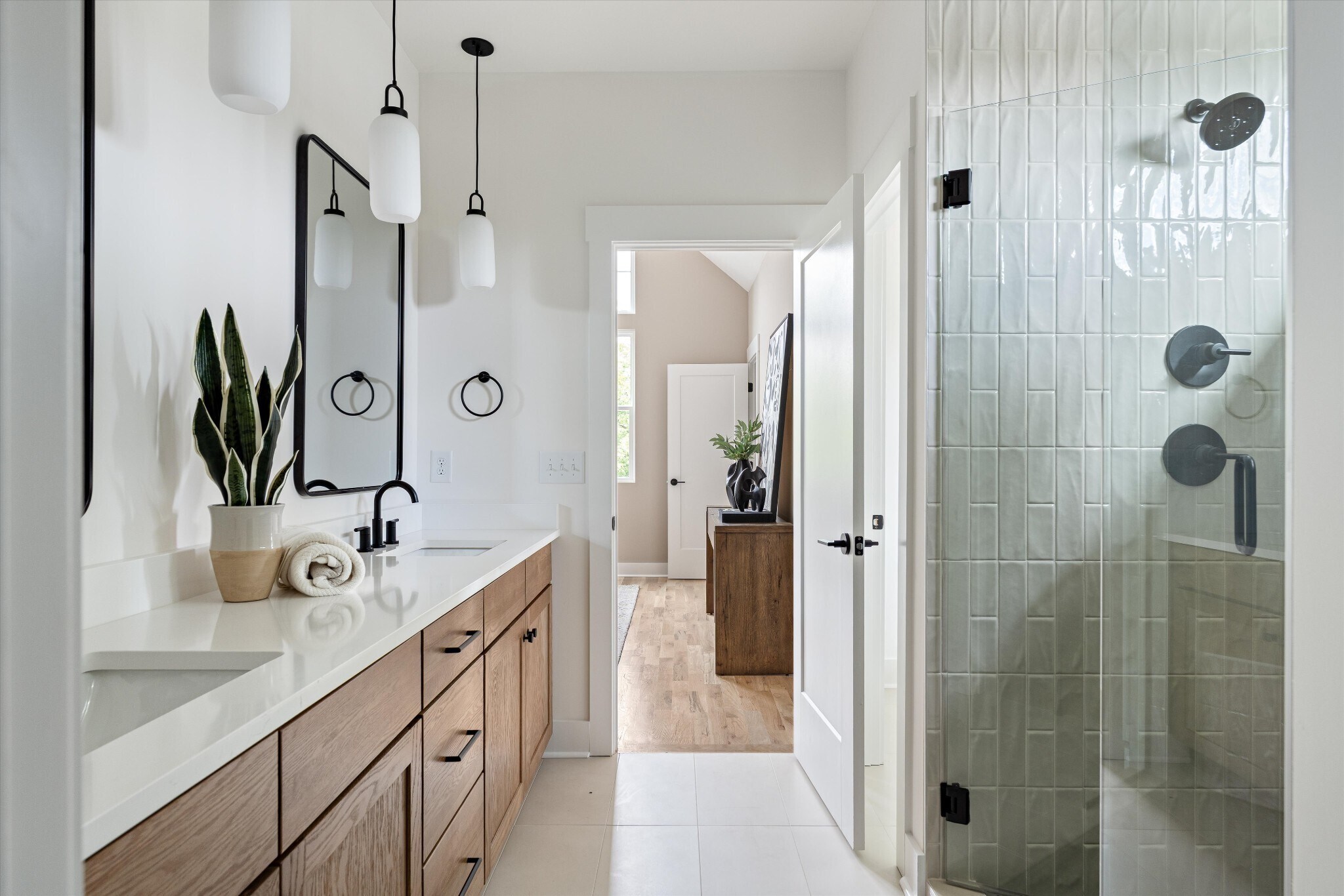 Building Photo - 2826 Clifton Ave