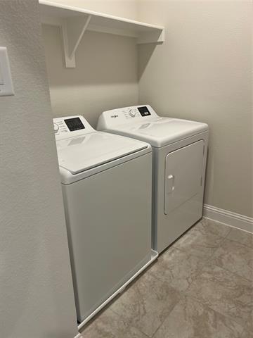 Building Photo - 2522 Brunswick Wy