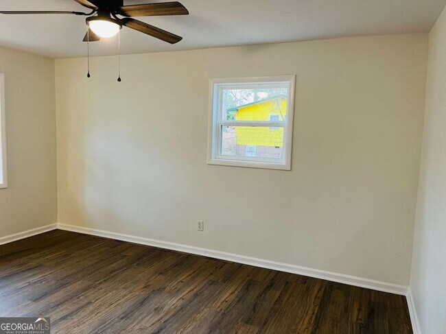 Building Photo - 502 Bavarian Dr