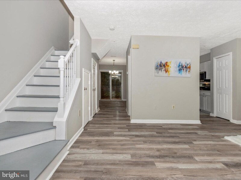 Building Photo - 7292 Mahogany Dr