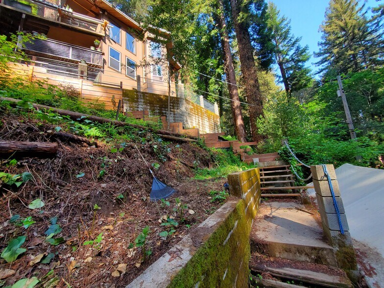 Building Photo - 787 Applewood Rd