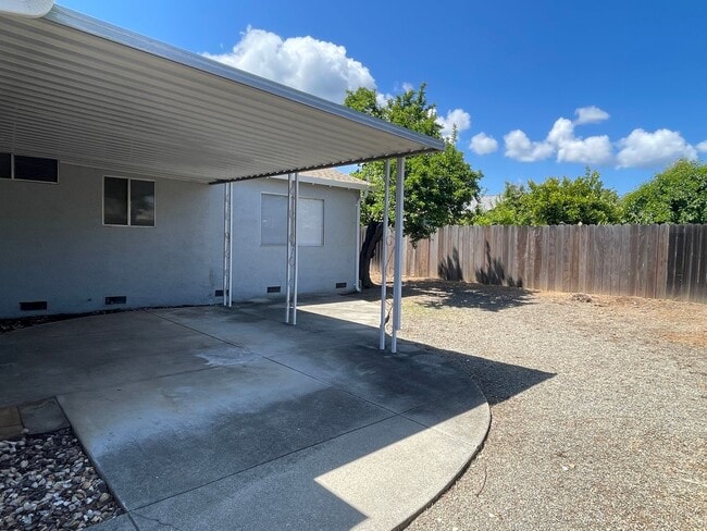Building Photo - Beautifully Remodeled 3BR Home in Gilroy | Modern Upgrades, Garage & Move-In Ready