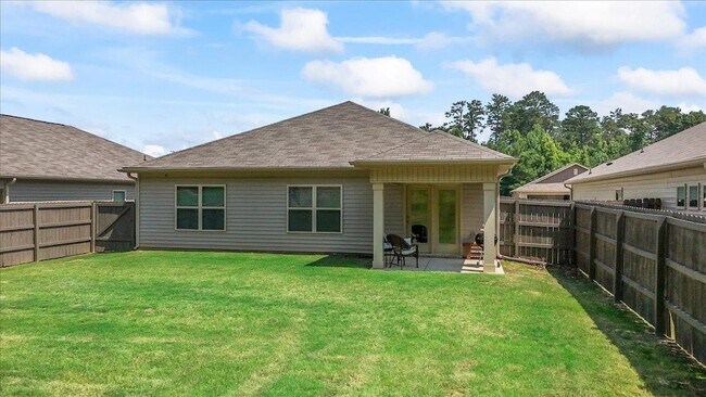 Building Photo - 254 Ashland Dr SW