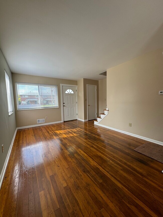 Building Photo - 5740 Arborwood Ct