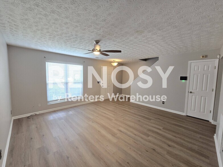 Building Photo - 5533 Strathmoor Manor Cir