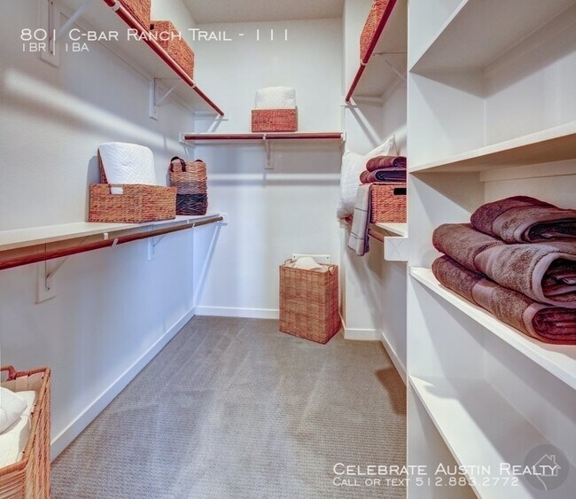 Building Photo - Cedar Park Apartments #234644