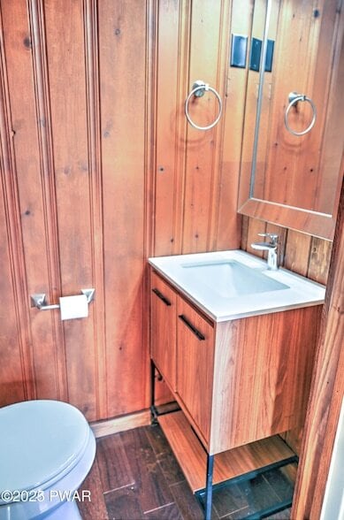 Building Photo - 424 Sunset Forest Dr