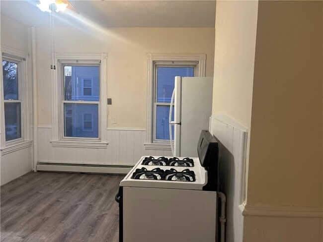 Building Photo - 230 Pawtucket Ave