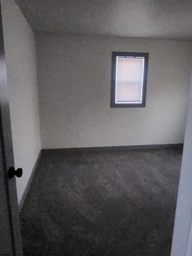 Building Photo - 278 38th St S