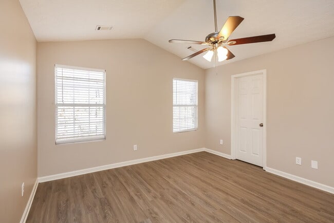 Building Photo - 1243 Blazing Ridge W SW