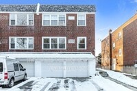 Building Photo - 226 Lockart Terrace