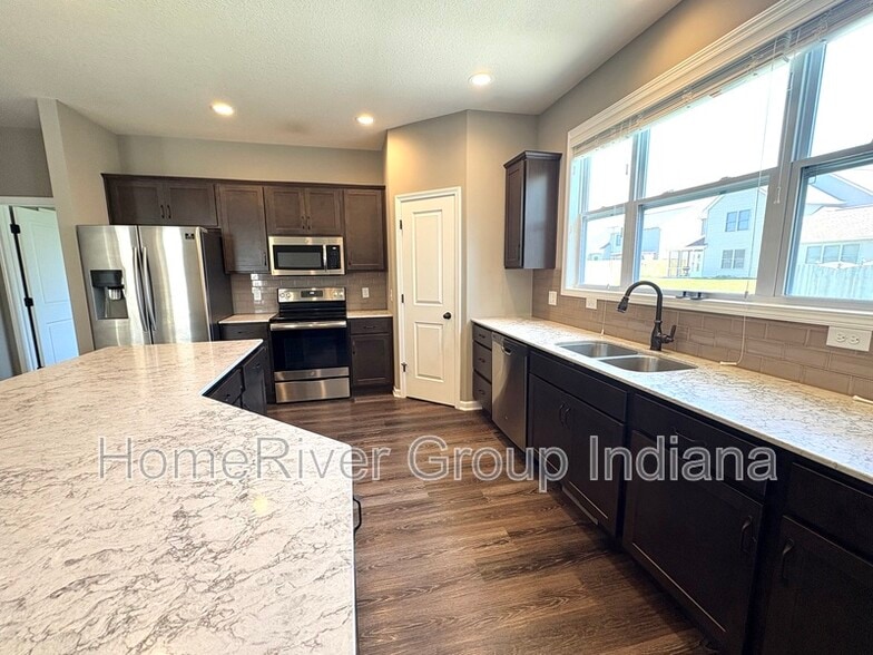Building Photo - 12986 Mendocino Cv