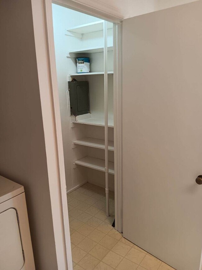 Building Photo - 24XX SW Buchanan St