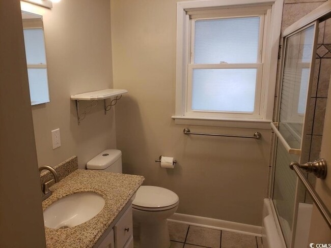 Building Photo - 507 31st Ave N