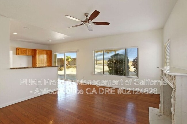 Building Photo - 2304 Yorkshire Ct