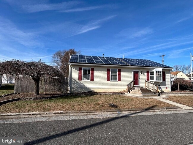 Building Photo - 254 G St