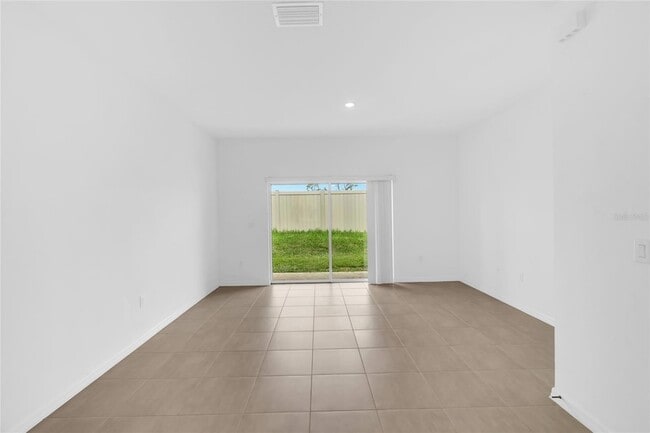 Building Photo - 8765 Daybreak St