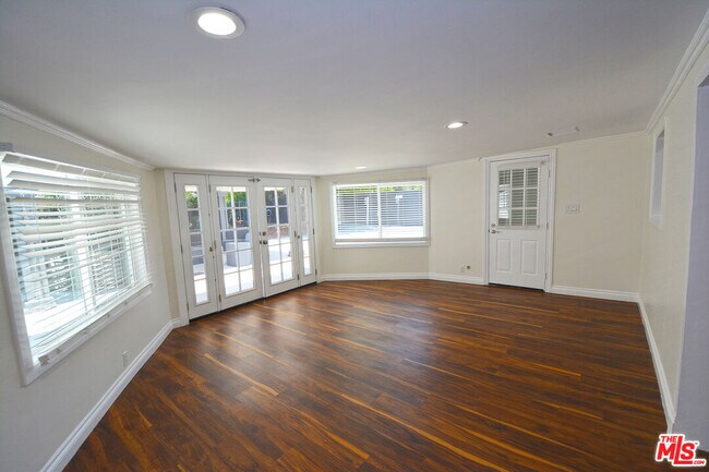 Building Photo - 23701 Bessemer St