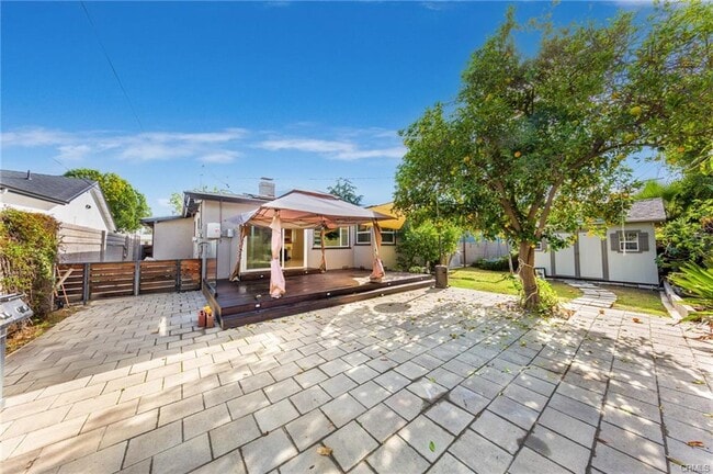 Building Photo - 6251 Aura Ave