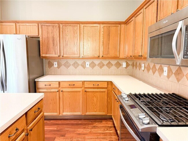 Building Photo - 2959 Belfaire Crest Ct