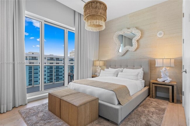 Building Photo - 102 24th St