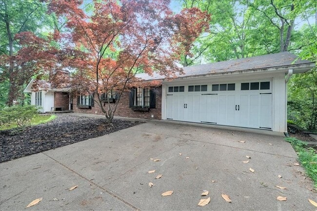 Building Photo - 5592 Colton Dr NE