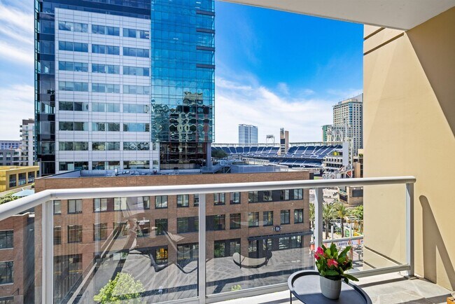 Building Photo - 427 Ninth Ave