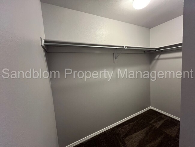 Building Photo - For Lease | Broken Arrow | $1475 Rent