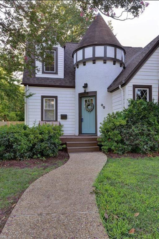 Building Photo - 40 Manteo Ave