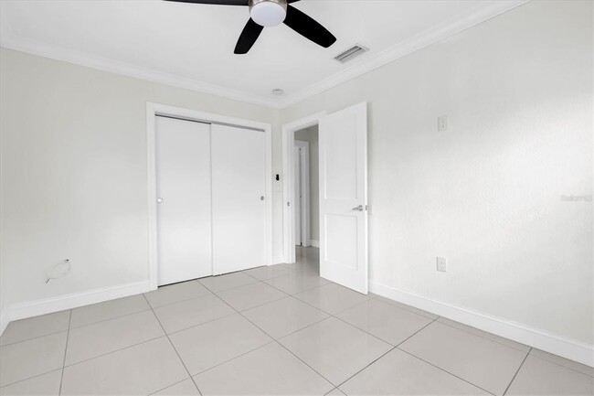 Building Photo - 314 Bahia Vista Dr