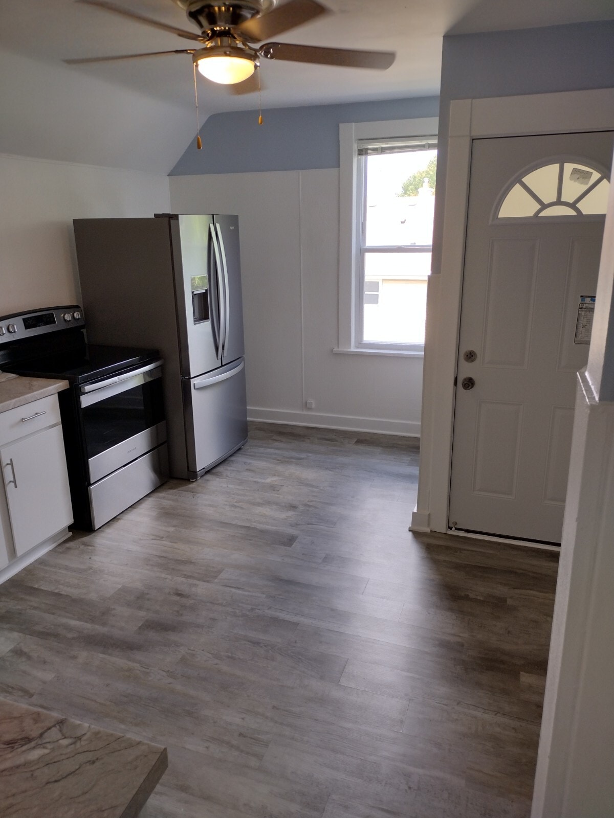 Building Photo - 8240 W Cold Spring Rd