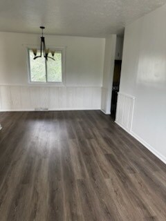 Building Photo - SeeMore Properties