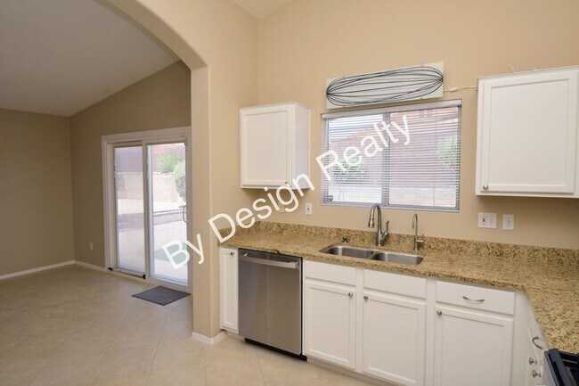 Building Photo - West Tucson 3 Bed 2 Bath with Den