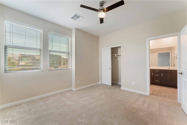 Building Photo - 545 Ruby Mesa Ave
