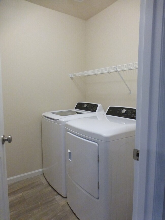 Building Photo - 15598 NW Brugger Rd