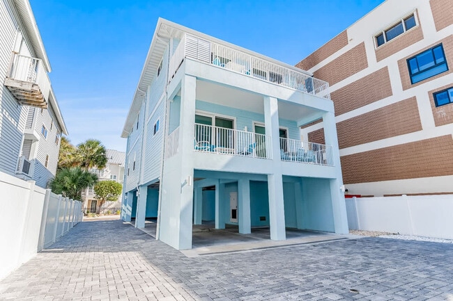 Building Photo - 19914 Gulf Blvd