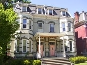 Building Photo - 332 W 6th St